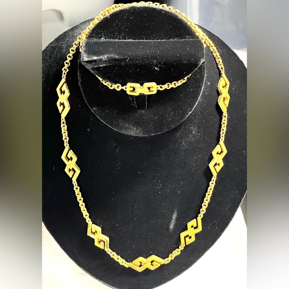 Givenchy Vintage Art-Deco Look Geometric Motifs Chain Necklace - Picture 3 of 16